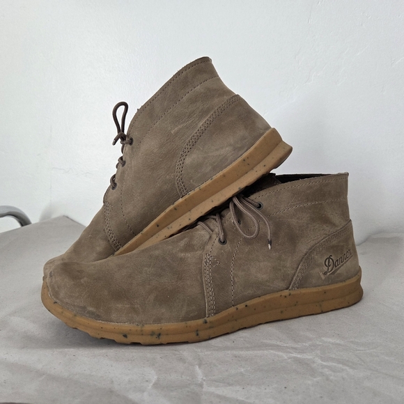 western chukka boots